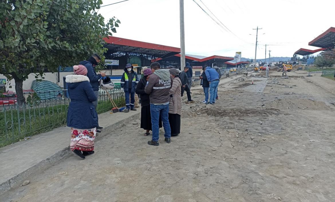 Cuatro delincuentes causaron el terror en el Mercado Mayorista de Ambato