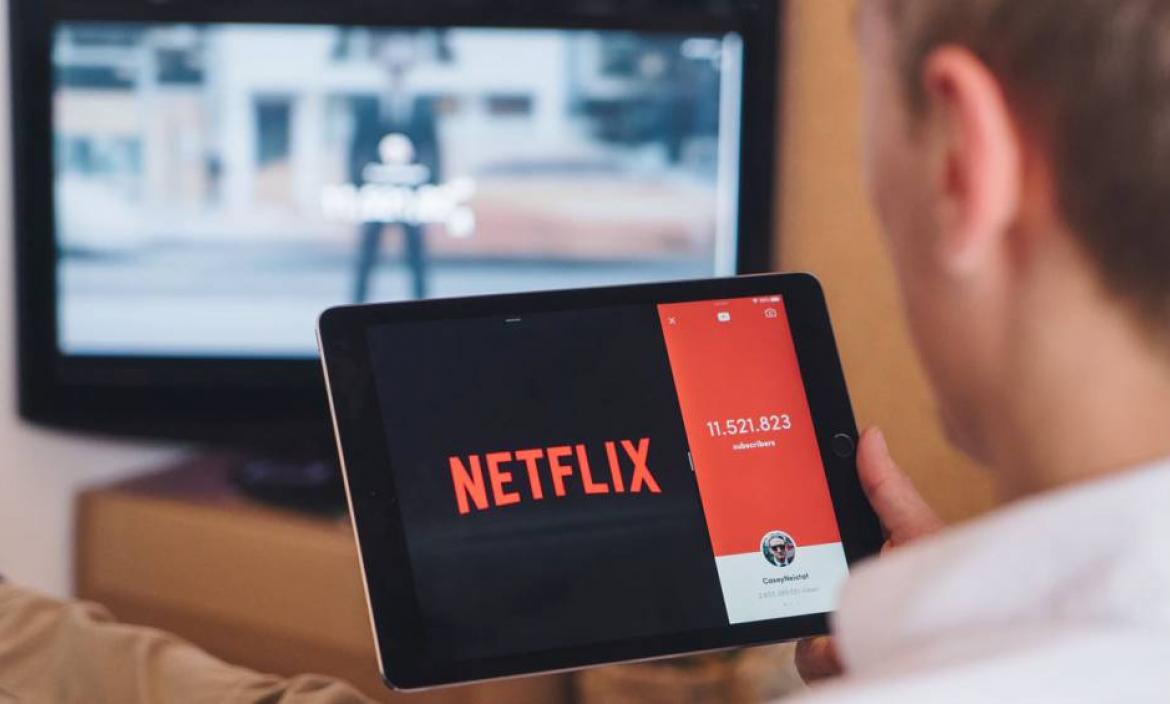 Netflix se asocia con Microsoft para diseñar modelo de suscripción con anuncios