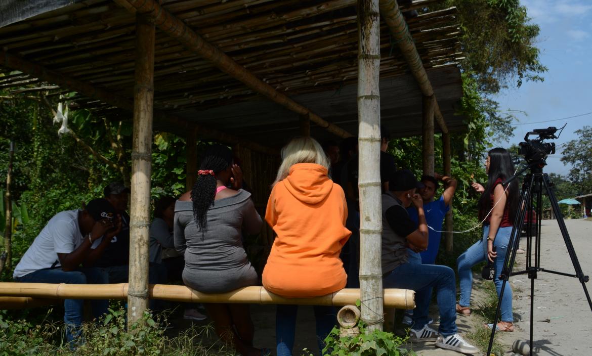 Allegados de los presos masacrados están agotados de esperar.