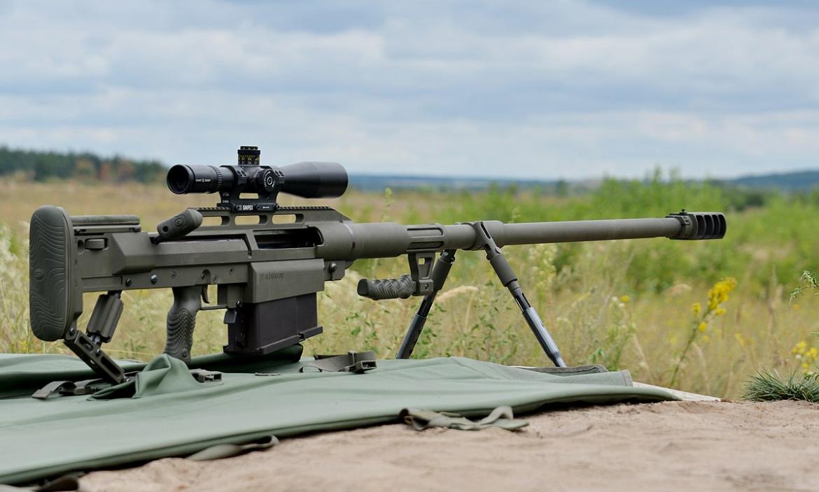 Esta ‘salvajada’  de rifle puede penetrar el blindaje de un carro con un espesor de más de  2,5 cm a menor distancia.