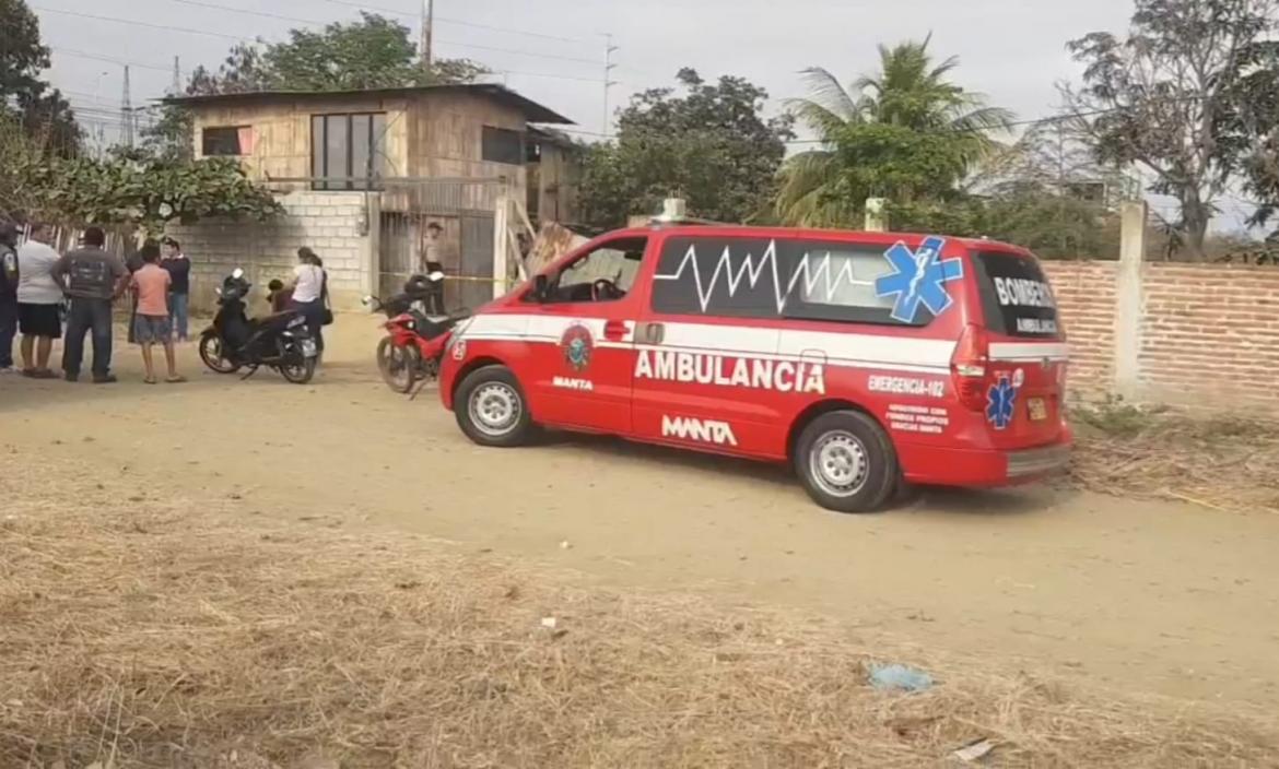 Hallan a un bombero con un tiro en la cabeza en Manta