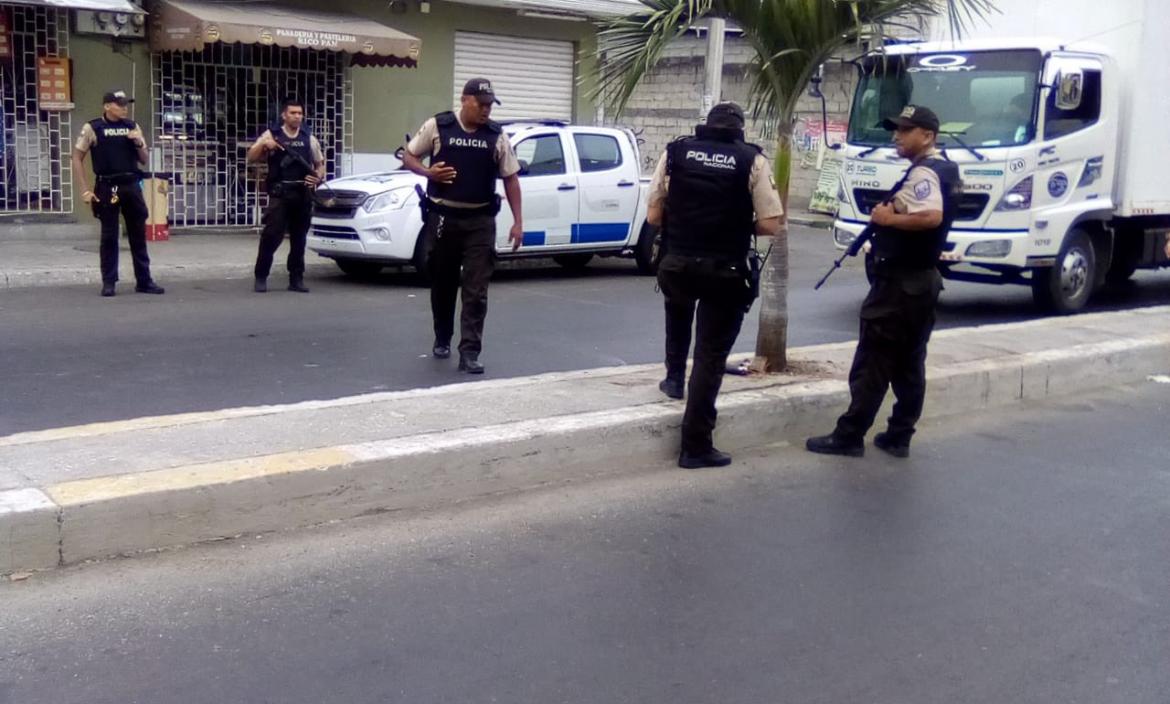 Guayaquil: Alerta de bomba paniqueó a los moradores de vía a la Costa