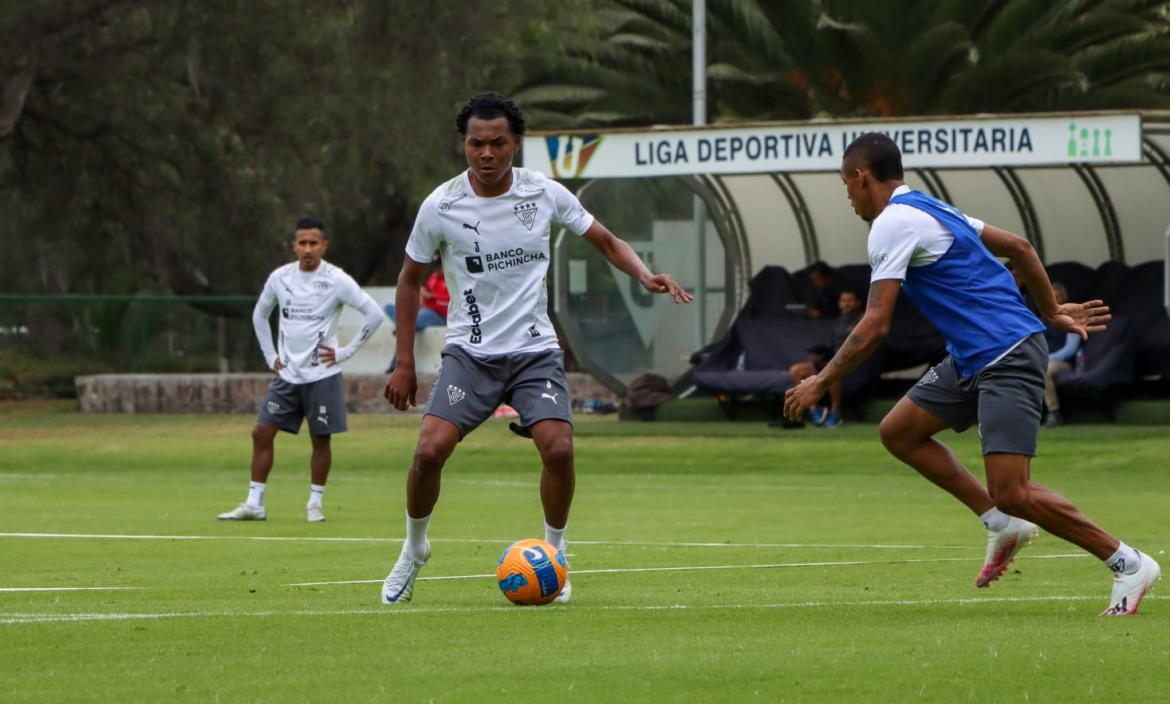 El lateral izquierdo se consolidó con Cumbayá en la presente temporada.