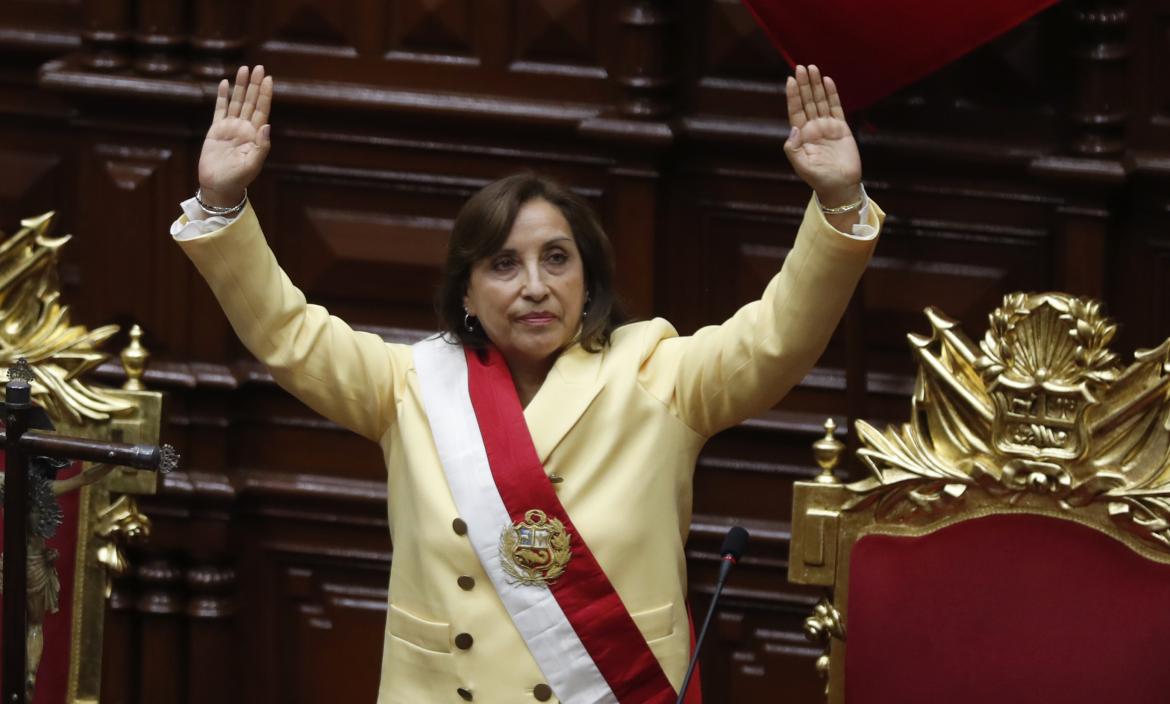 Dina Boluarte dice que si se amerita se pueden adelantar elecciones en Perú