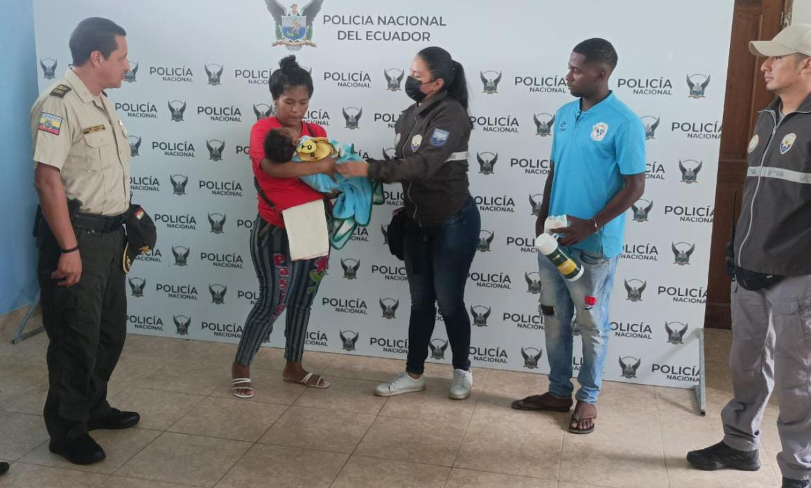 Bebé raptado se reencuentra con sus padres en Quinindé