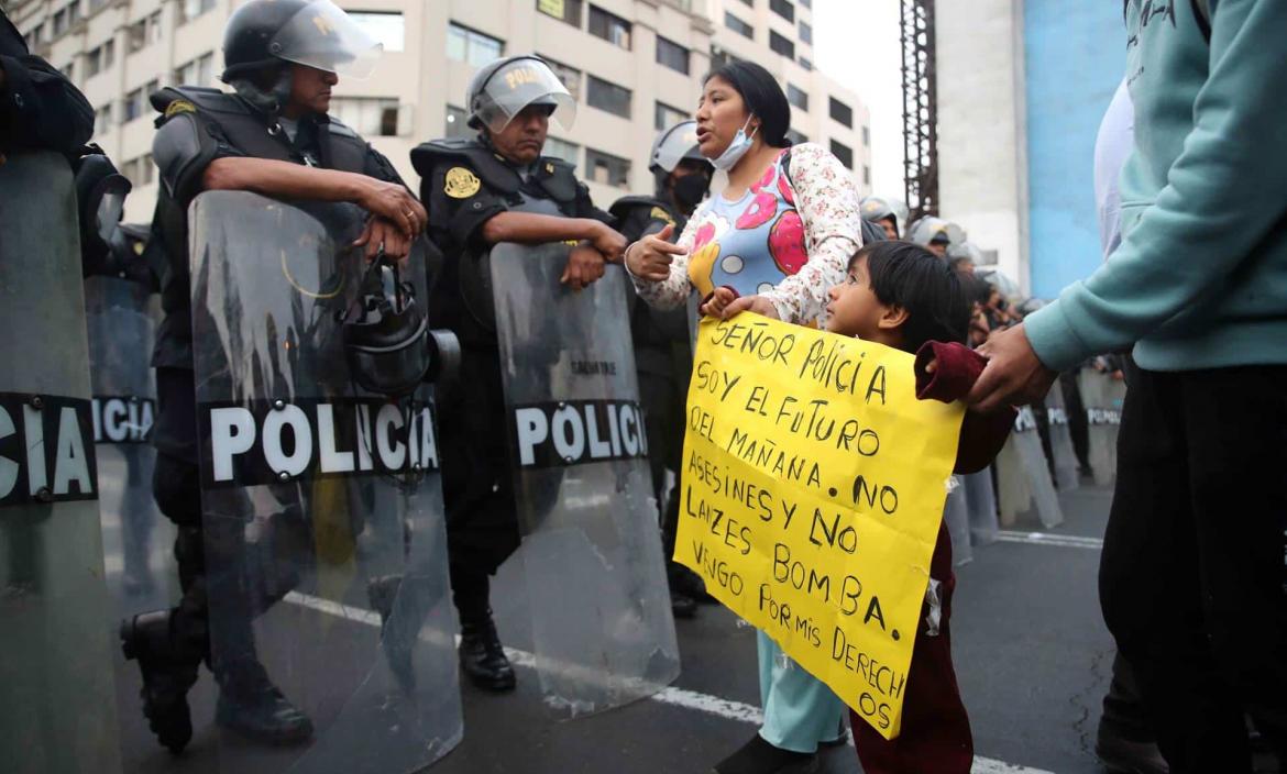 Gobierno de Perú pide a manifestantes respetar 