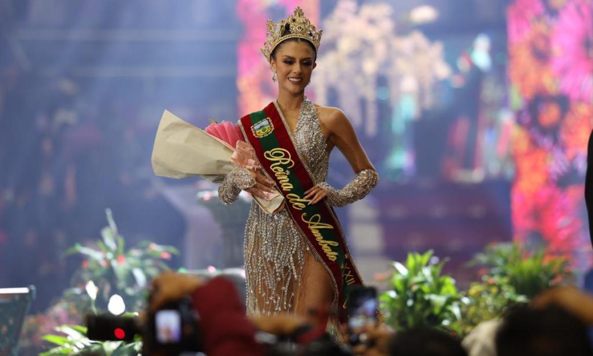 Diana Isabel Palacios es la nueva reina de Ambato