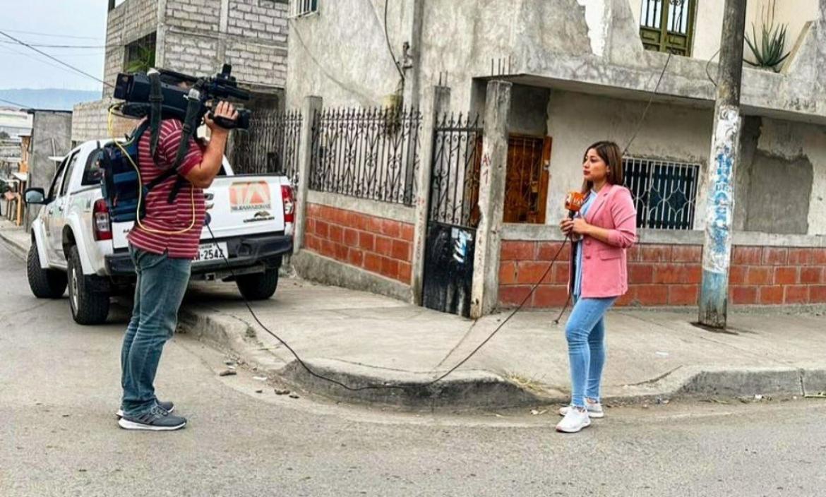 La reportera Vaneesa Robles de Teleamazons fue nuevamente víctima del hampa.