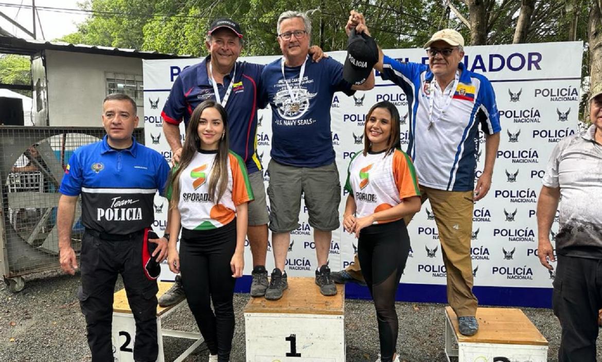 Ganadores en el torneo Héroes de Paz en la categoría súper máster: Primero, Roberto Gilbert, segundo, Jaime Zunino y tercero Luis Pérez.