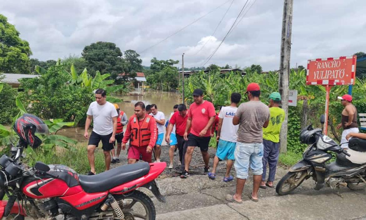 Las inundaciones han provocado varios estragos en Chone.