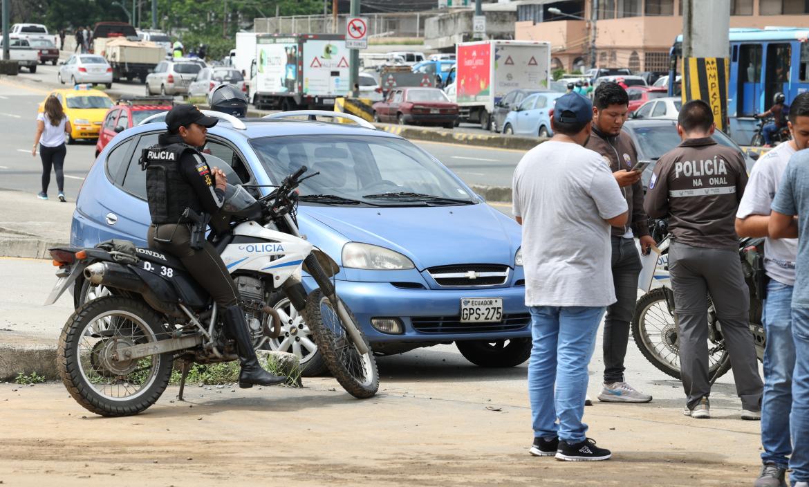 Este es el auto que fue robado y en el cual andaba el presunto pillo.