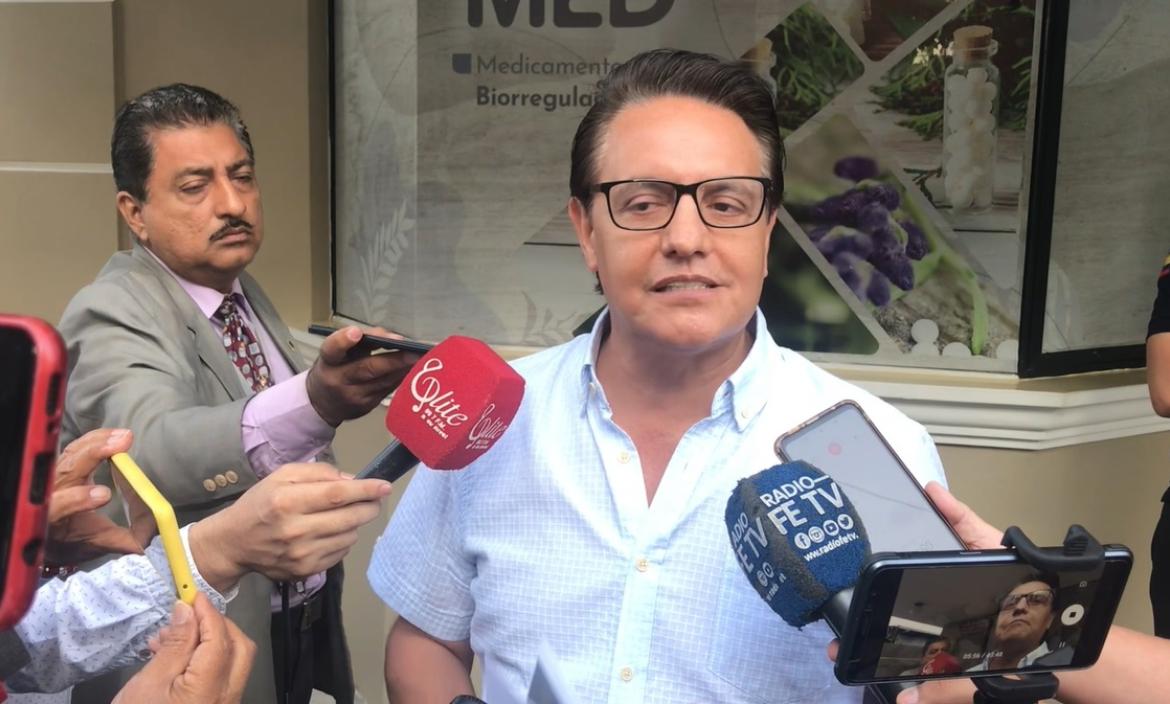 Fernando Villavicencio dio personalmente detalles a la prensa tres días después de la primera amenaza alertada.