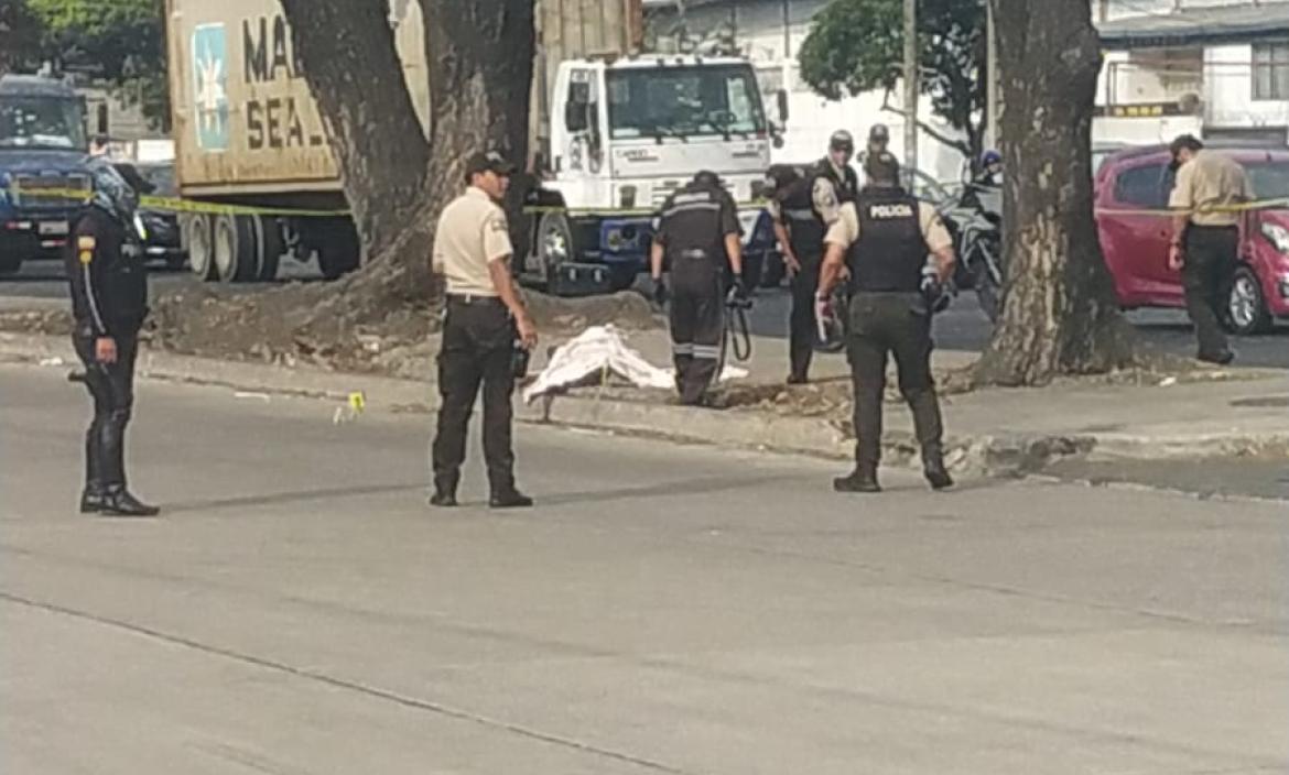 asesinato en la avenida 25 de Julio