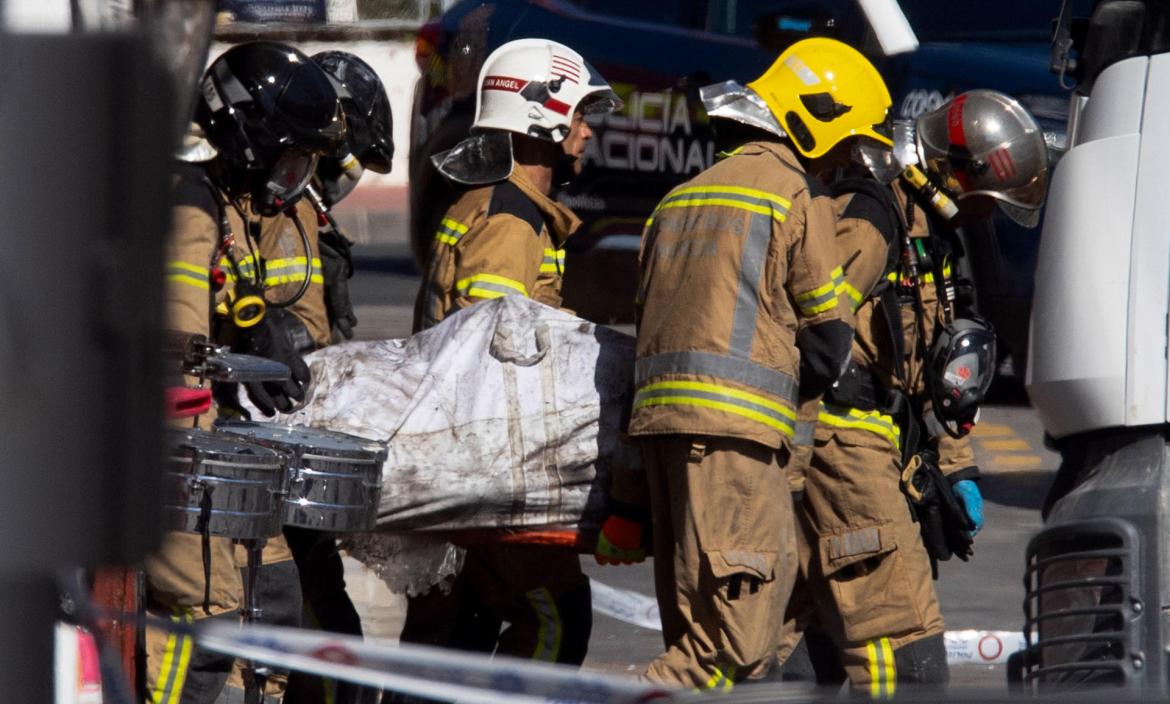En trece ha sido fijada la cifra de muertos por un incendio en una discoteca de Murcia.