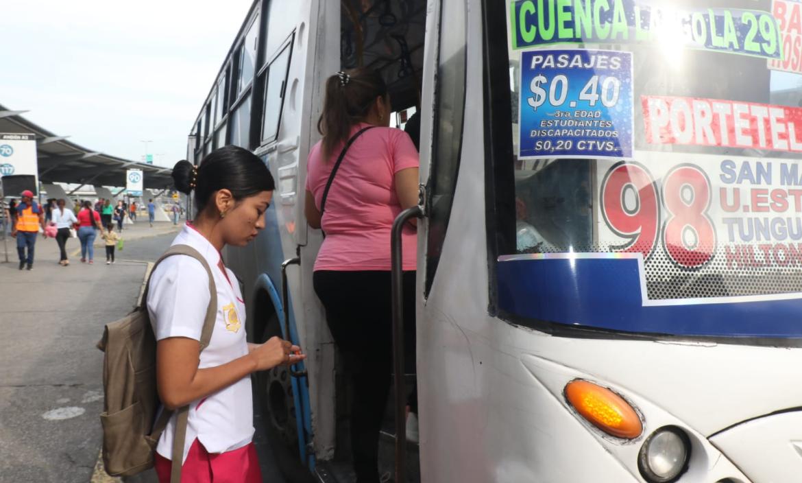 A $ 0,40 subieron el pasaje los transportistas urbanos de Guayaquil.