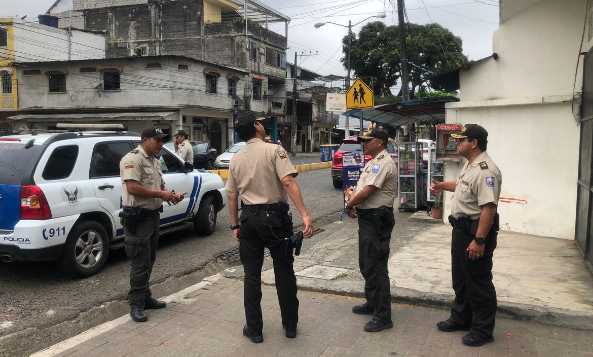 La Policía está investigando la muerte del uniformado.