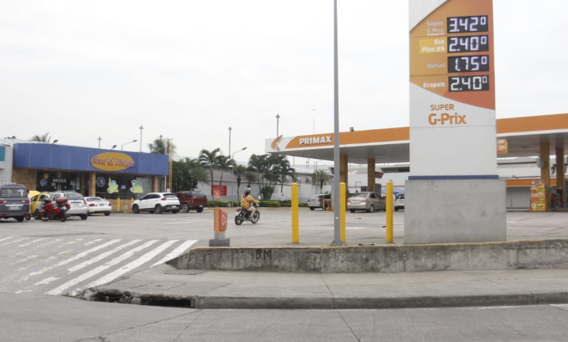 El asesinato se registró en una gasolinera cerca de Pascuales.