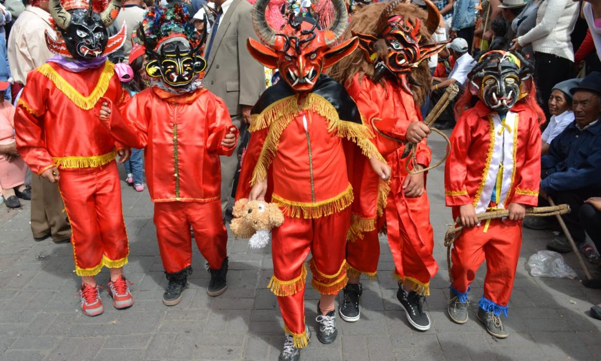 Arrancó el tradicional festival en Píllaro,