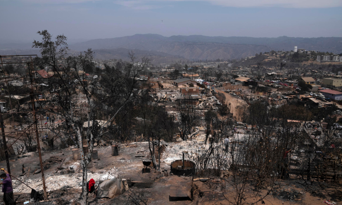 sector de Achupallas, visiblemente afectado por los incendios forestales, en Viña del Mar