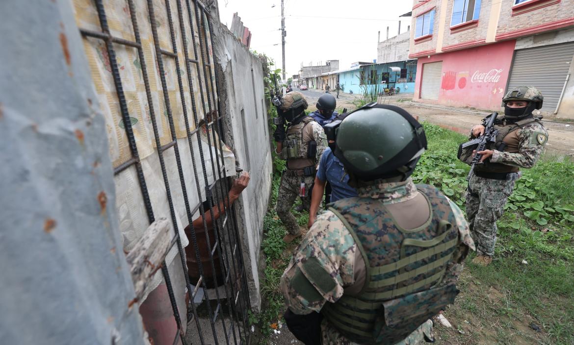 Operativo militar en Durán