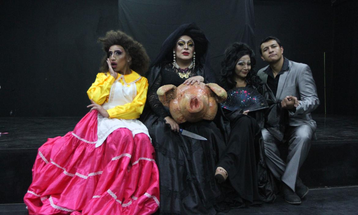 Teatro - antropófogas - Quito