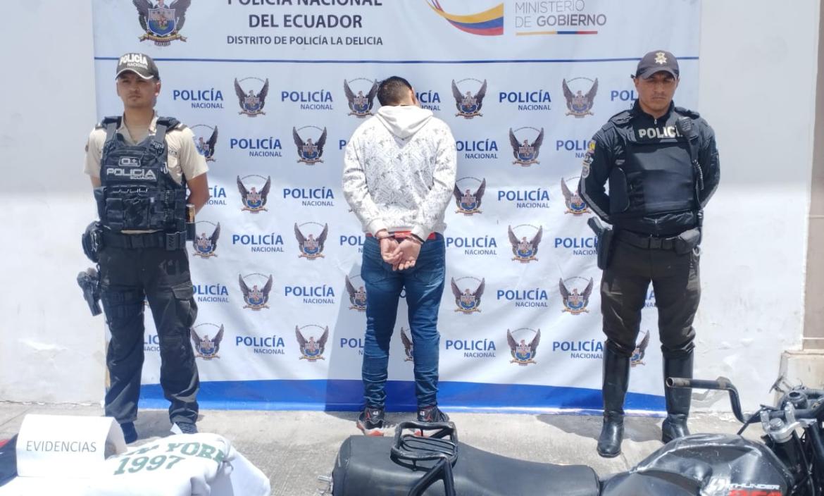 El detenido, de nacionalidad venezolana, fue llevado a una Unidad de Policía Comunitaria (UPC).