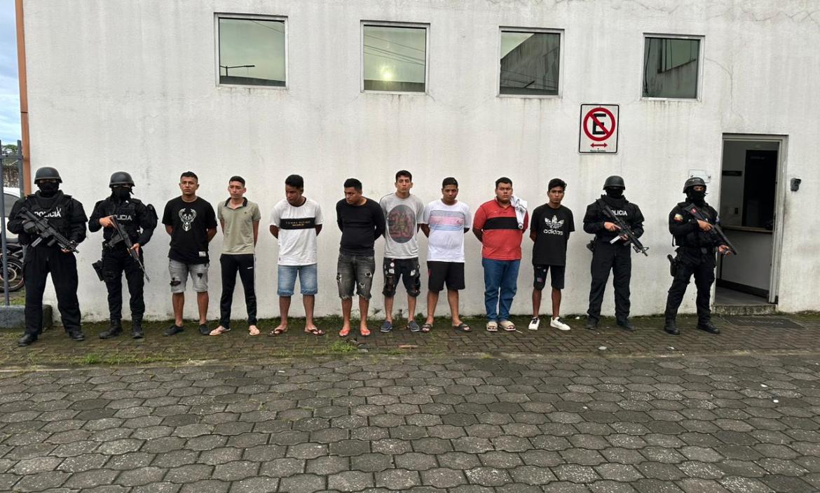 Los ocho detenidos en Quevedo.