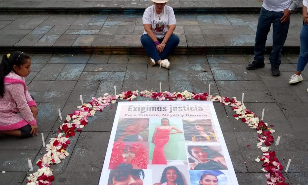 Celebración del primer aniversario de las víctimas ayer en el Parque Central de Santo Domingo.