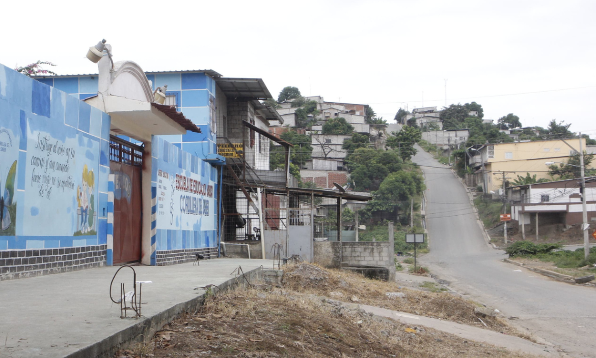 El hecho ocurrió en una escuela de la Balerio Estacio en Guayaquil.