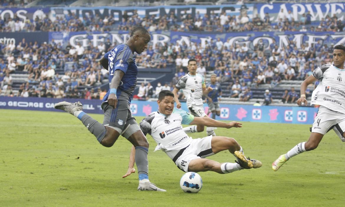 Jaime Ayoví no estuvo fino como hombre gol de los azules.