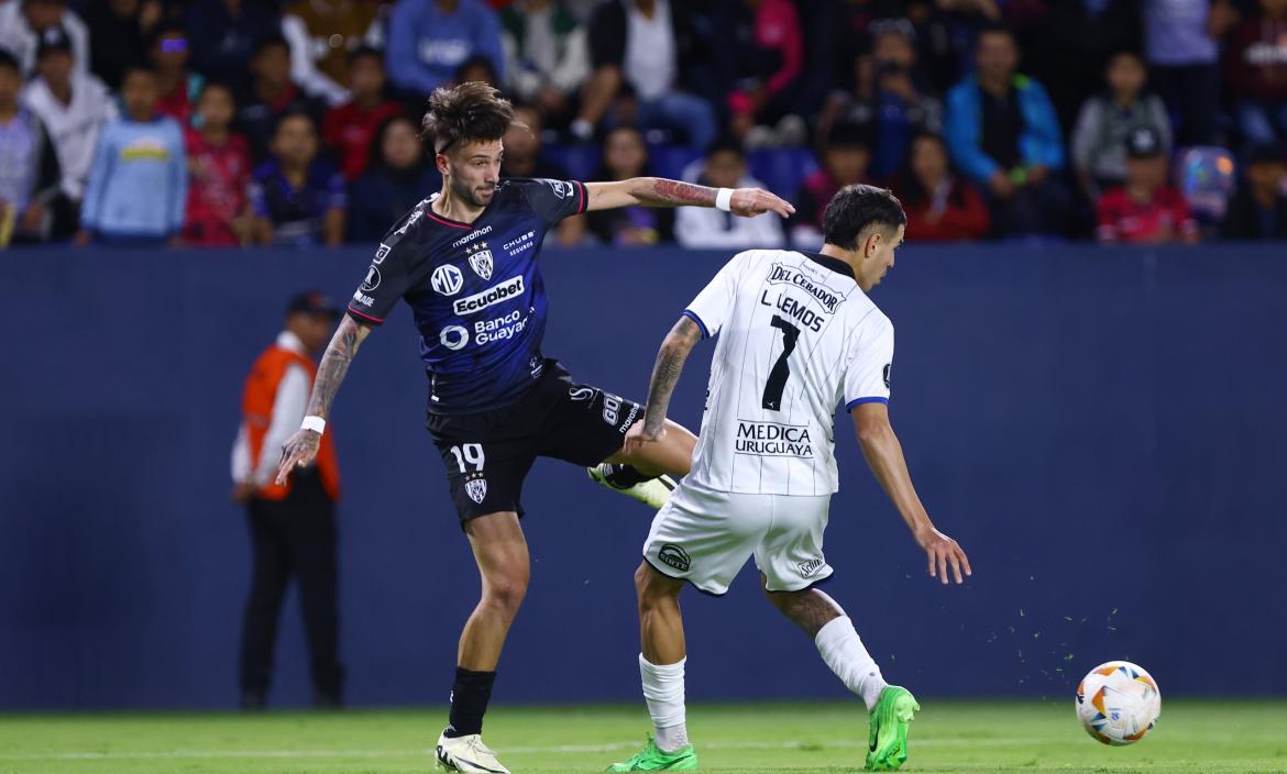 Con dos goles de Lautaro Día, Independiente del Valle venció a Liverpool.