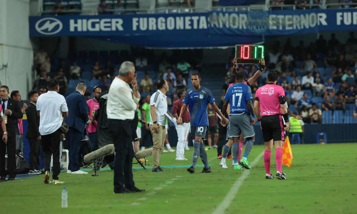 EMELEC VS. MUSHUC RUN (12243259)