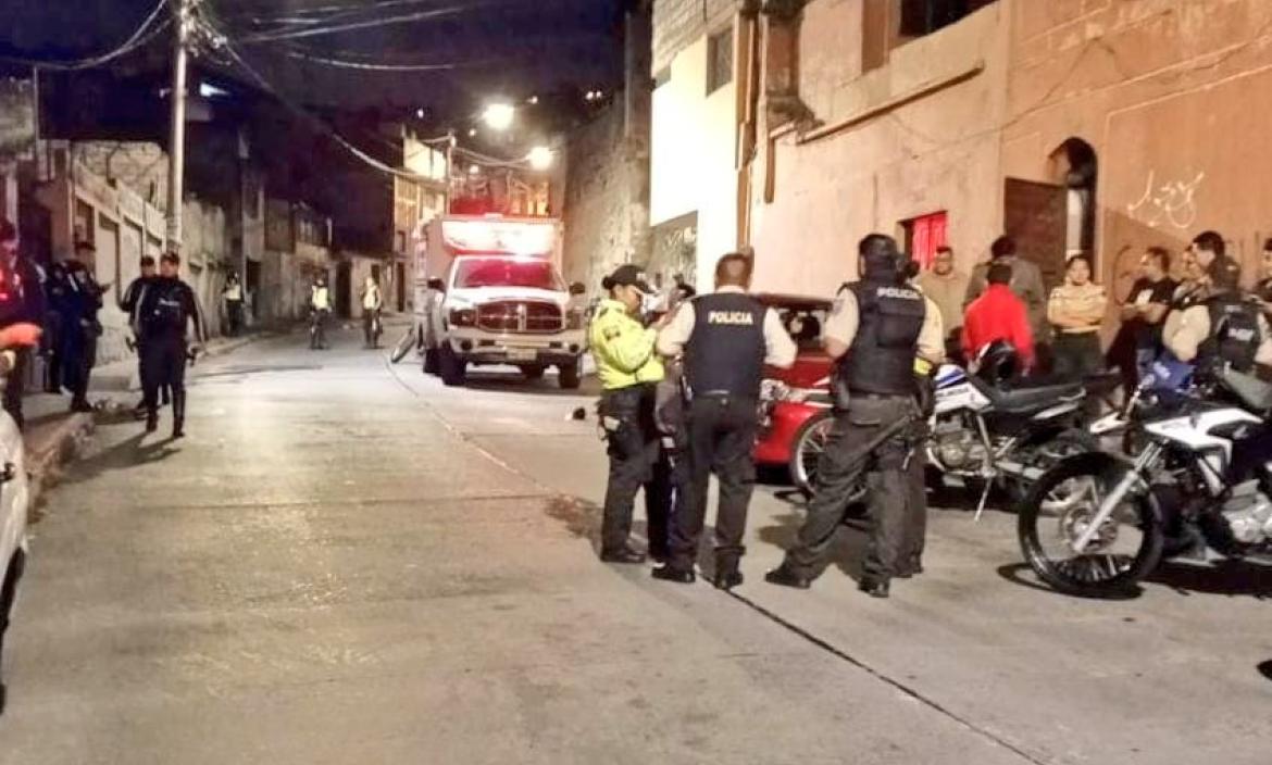 asalto a policía en Quito