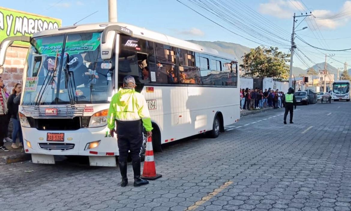 Quito - transporte - agresión
