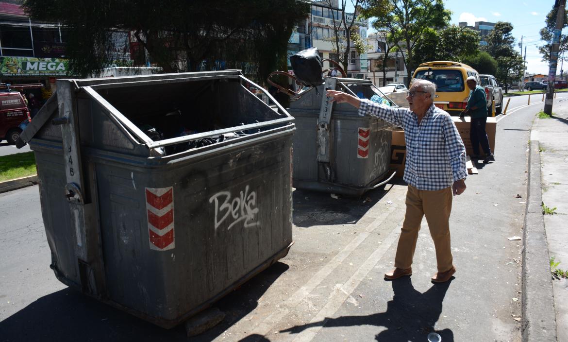 CONTENEDORES DE BASURA QUITO