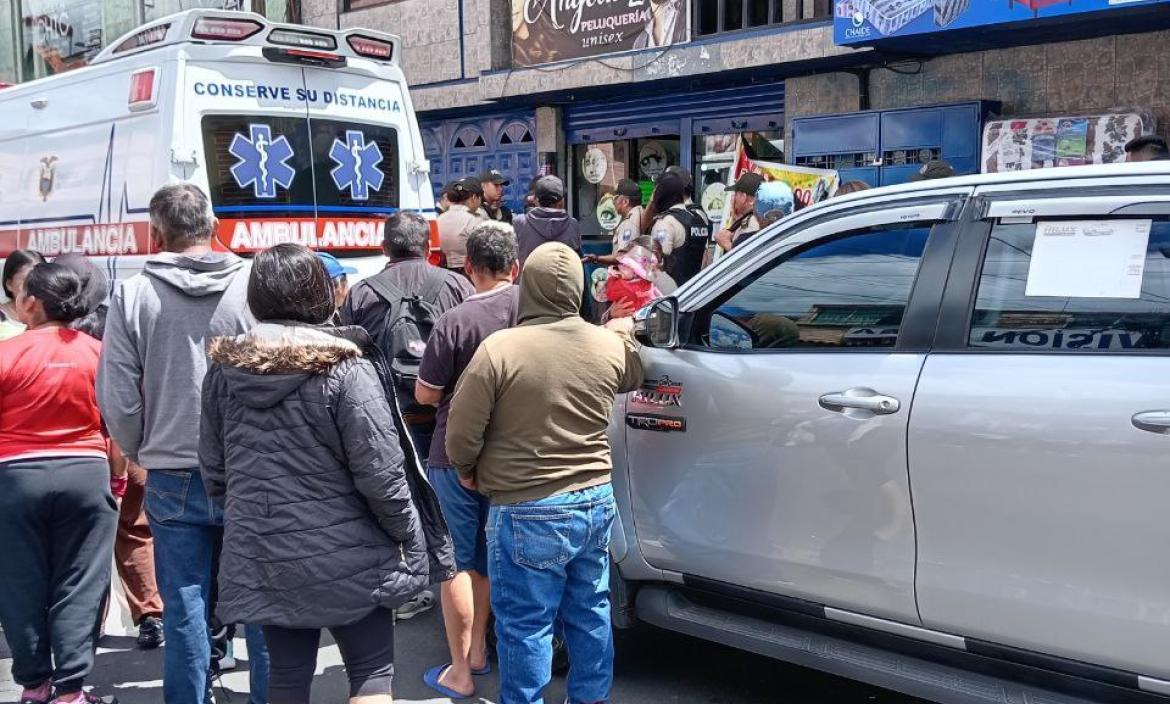 Ataque armado - peluquería - Quito