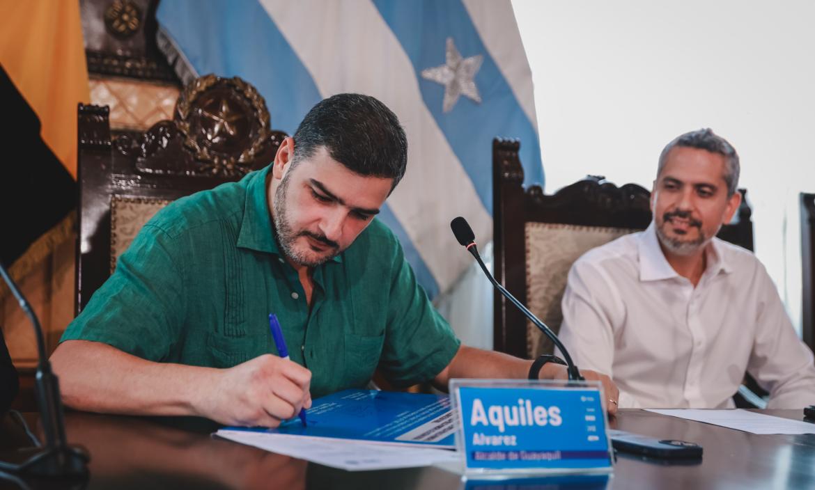 Aquiles Álvarez tarjeta guayaca