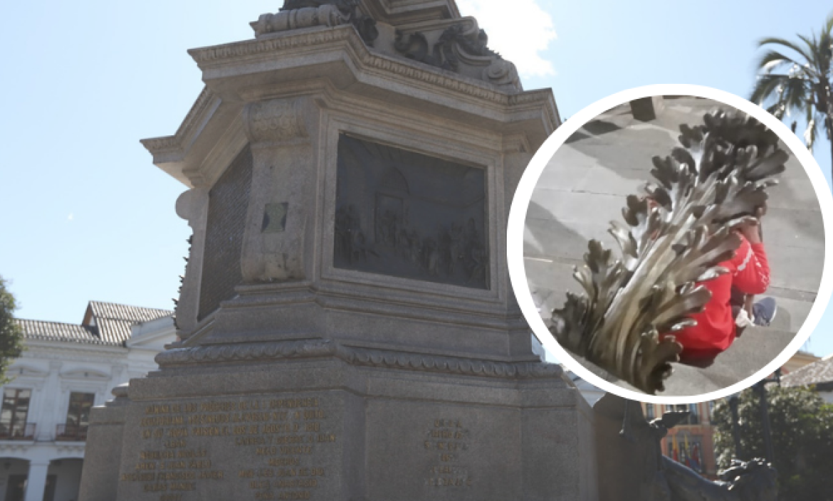 La pieza que fue robada del monumento a la Independencia en Quito.