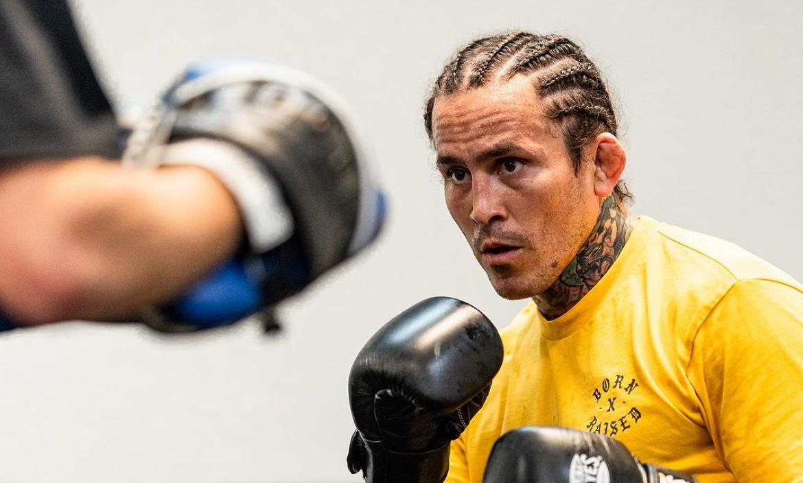 Chito construyó su propio gym para la preparación de esta pelea.