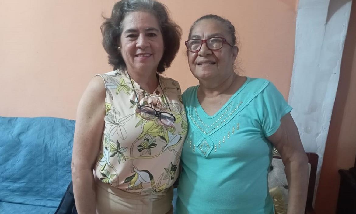 Gladys Torres y María Quito pueden ser hija y madre.jpg