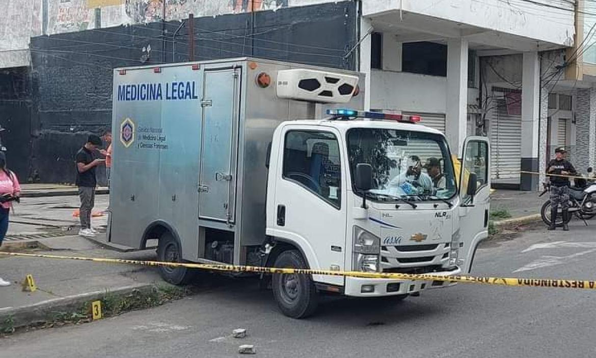 Medicina Legal realizó el levantamiento del cadáver.