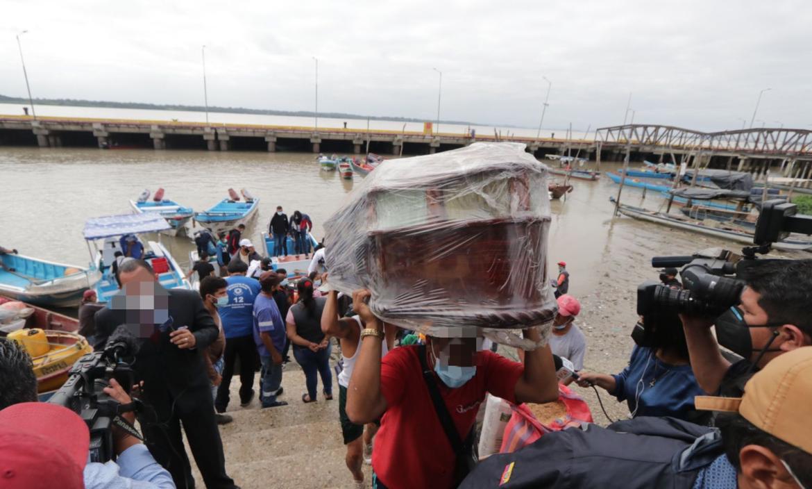 Imagen referencial. Los familiares de los fallecidos están en incertidumbre porque no saben si trasladarán o no los cuerpos a isla Puná.