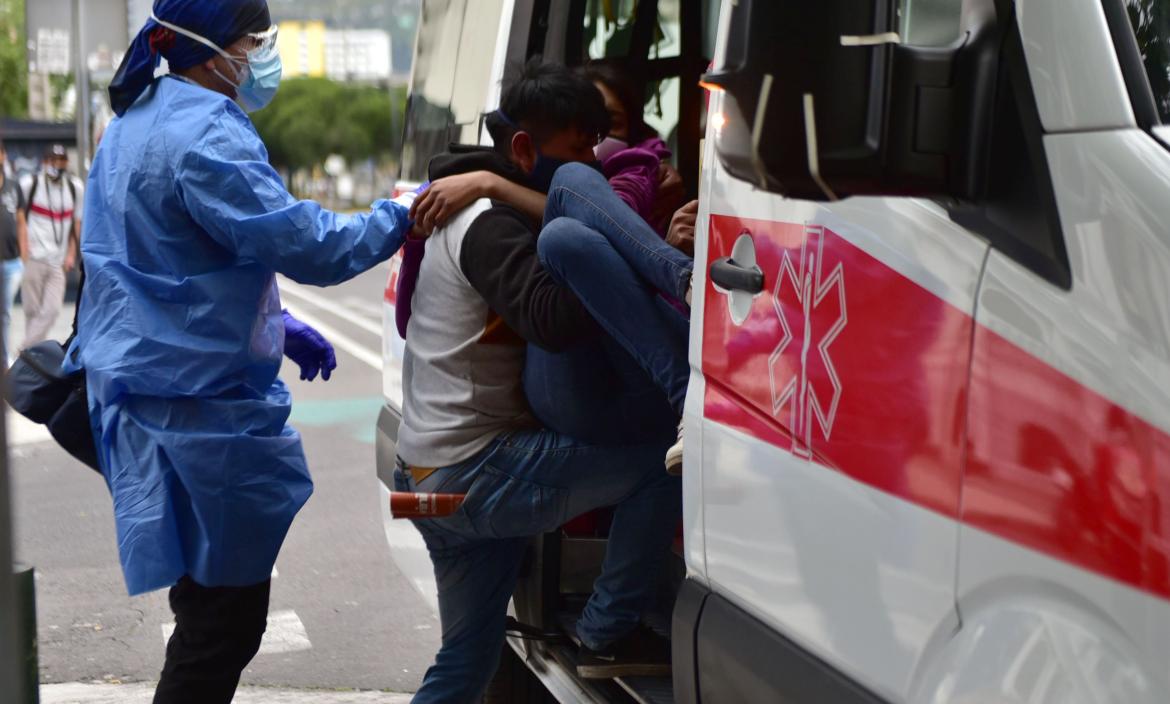 Pareja fue atacada por miembros de Los Vatos Locos