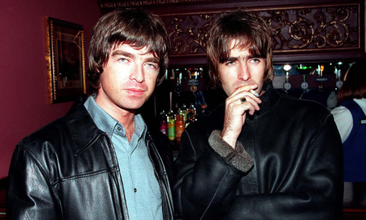 Un día como hoy la banda Oasis se separó en Francia.