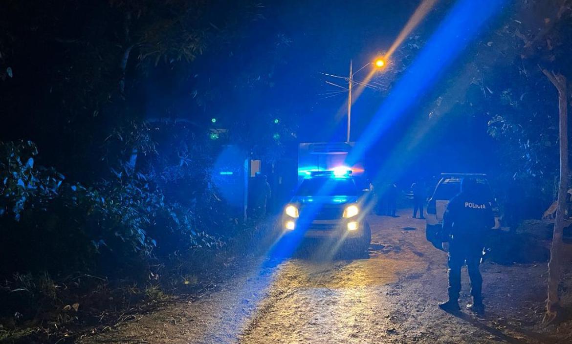 Los cadáveres fueron hallados en una vía de Santa Rosa, en El Oro.