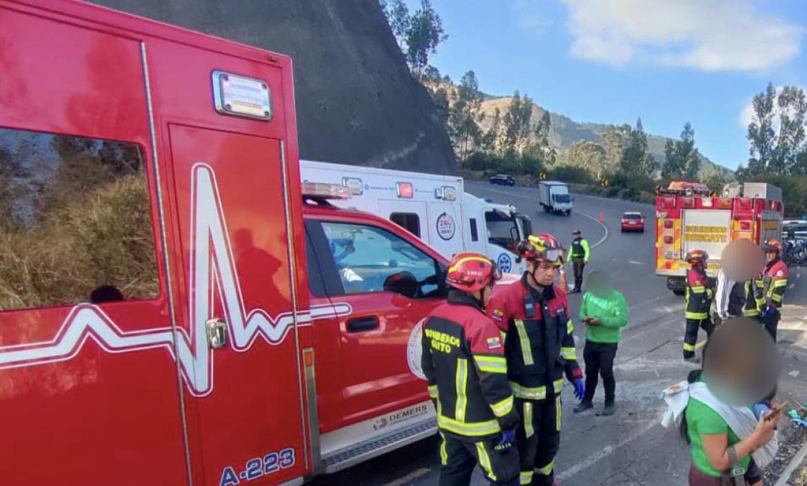 Accidente en la vía Pifo Papallacta.