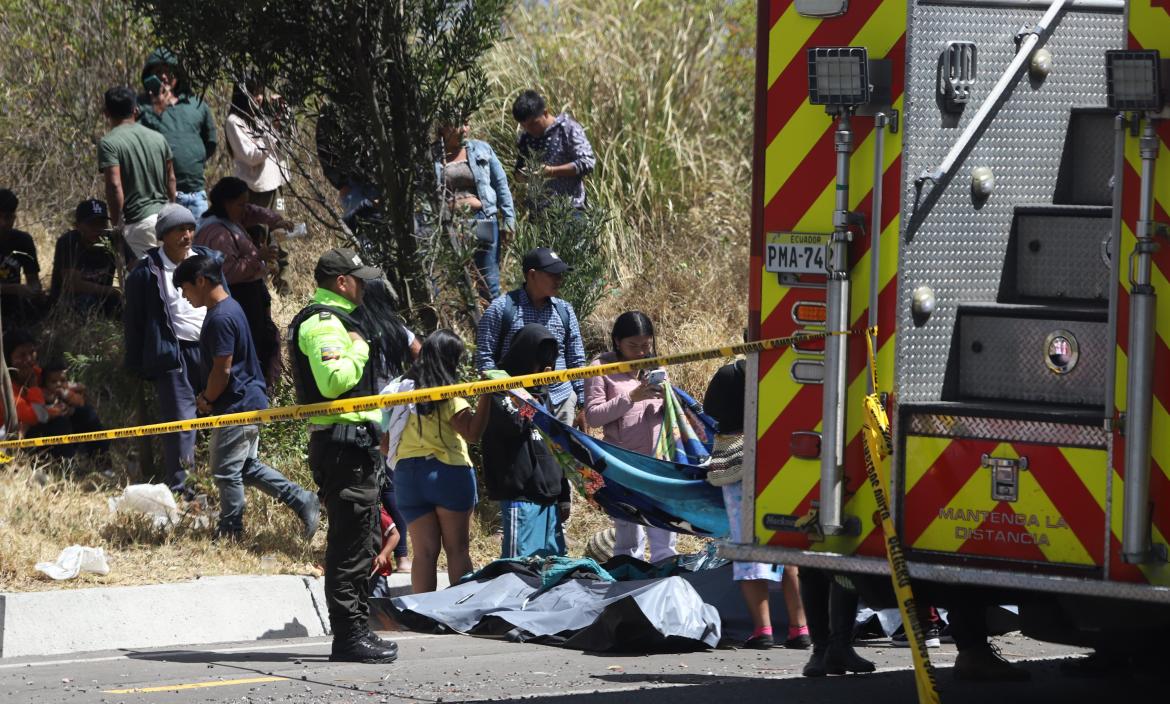 Accidente en la vía Pifo - Papallacta - fallecidos - heridos -Yasuní