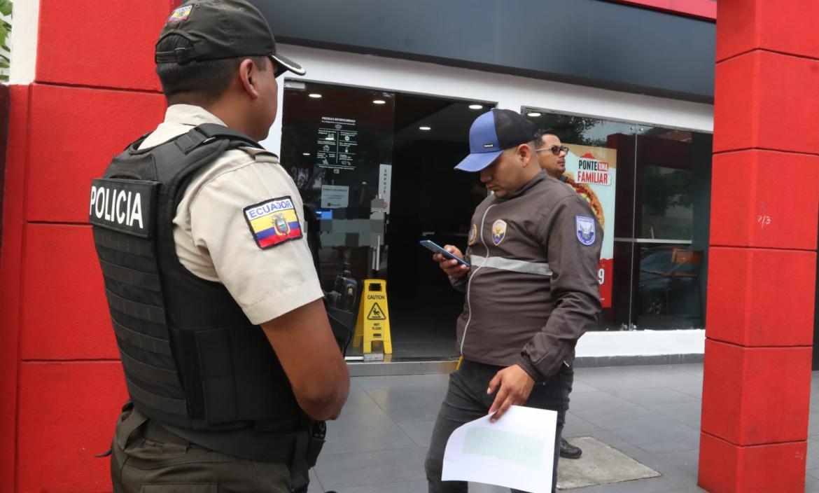 El restaurante que fue el centro de una balacera.