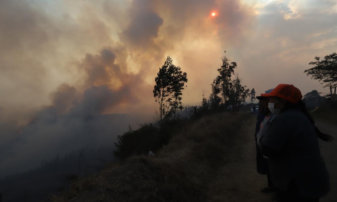 Quito registró varios incendios, por lo que se tomó la medida.