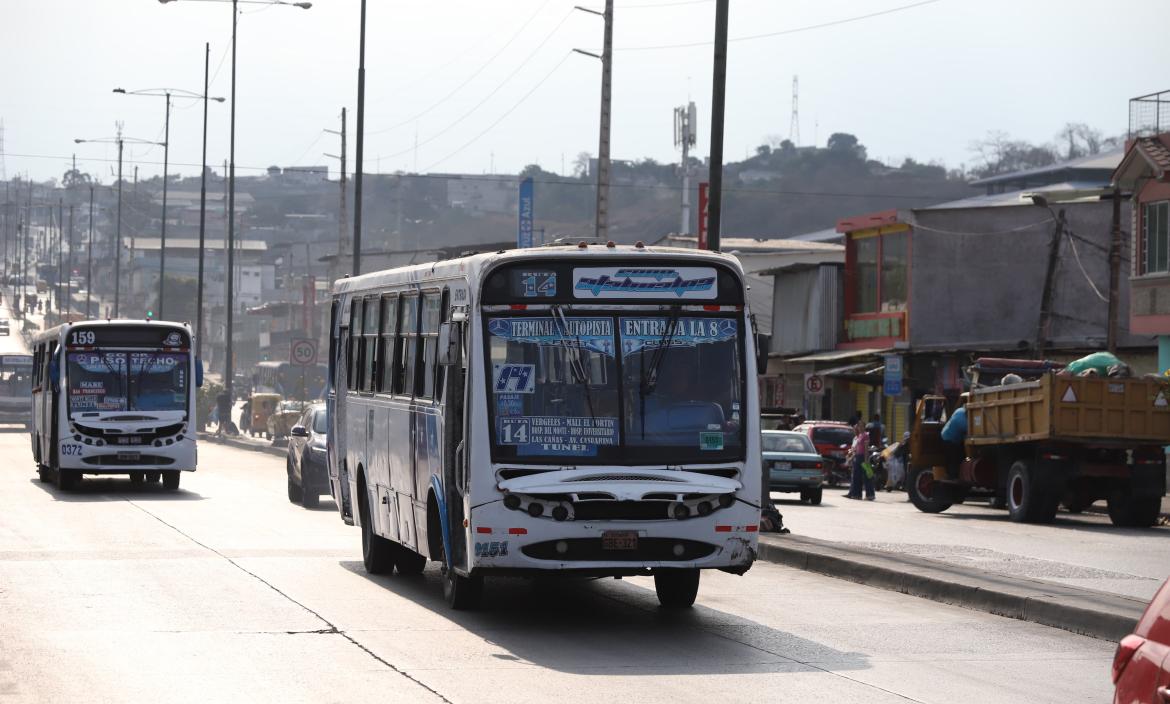 El paro de buses llegó hasta este 12 de diciembre.